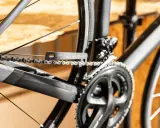 Narzędzie do sprawdzania naciągu łańcucha w rowerze z przerzutkami Shimano. Pokazuje, jak naciągnąć łańcuch.
