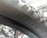 Opona rowerowa 27.5x2.1. Warto sprawdzić rozmiary dętek rowerowych tabela, by dobrać właściwą.