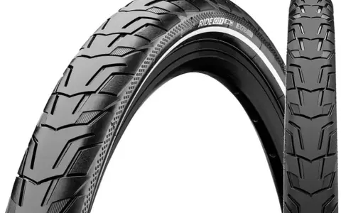 Opona rowerowa 700x45c "Ride City Extra" z agresywnym bieżnikiem, idealna na miejskie trasy.