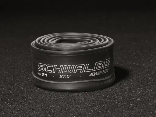 Zwinięta dętka Schwalbe 27.5" 40/62-584, idealna do opony 700x40c.