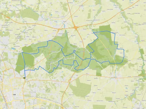 Trasa rowerowa wokół Łodzi, czyli gravel po łódzku, prowadzi przez malownicze tereny Parku Krajobrazowego Wzniesień Łódzkich, mijając wsie takie jak Dąbrówka Duża i Niesułków-Kolonia.